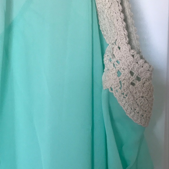 ⚠️ Last chance item NWOT Plus Size Mint Sheer cold shoulder blouse 2x - Picture 5 of 5